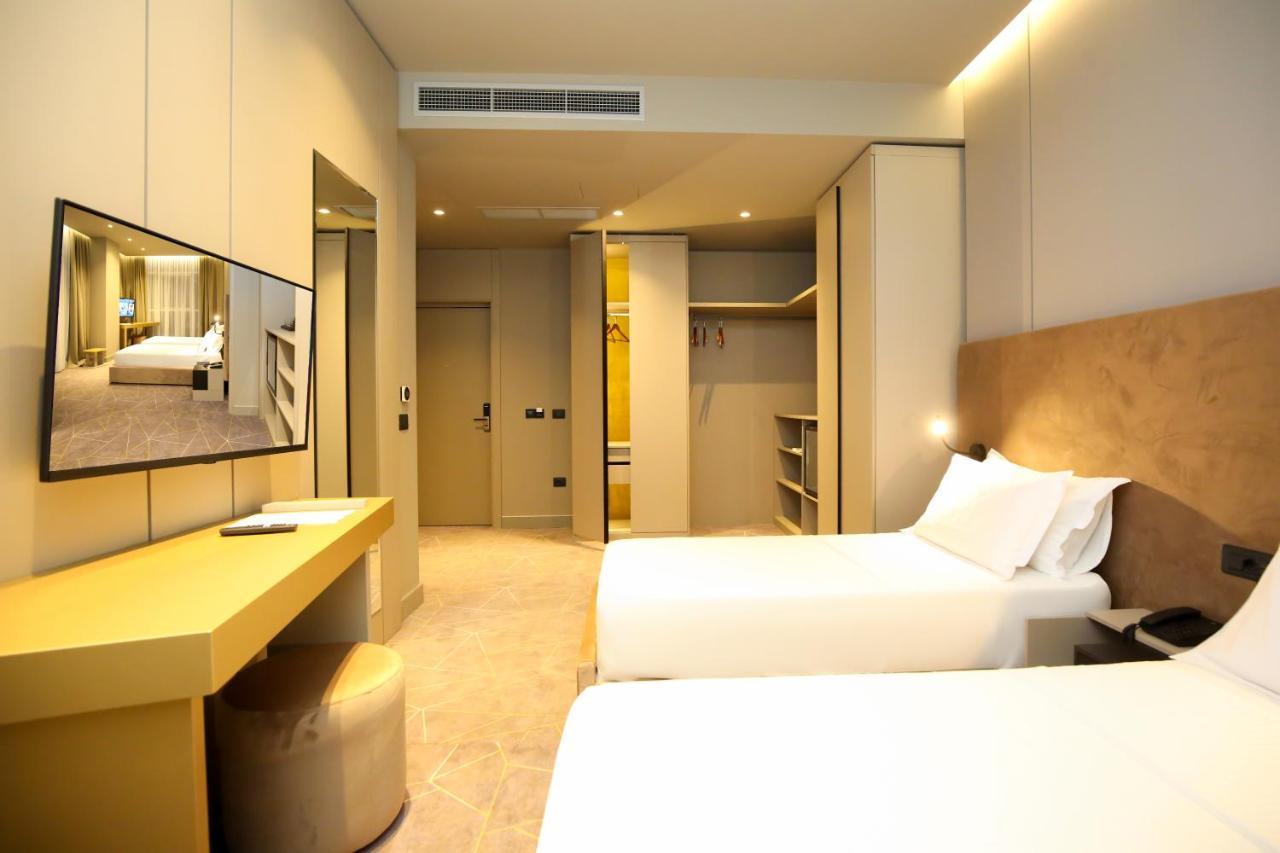 The Central View Boutique Hotel Vlore Exterior photo