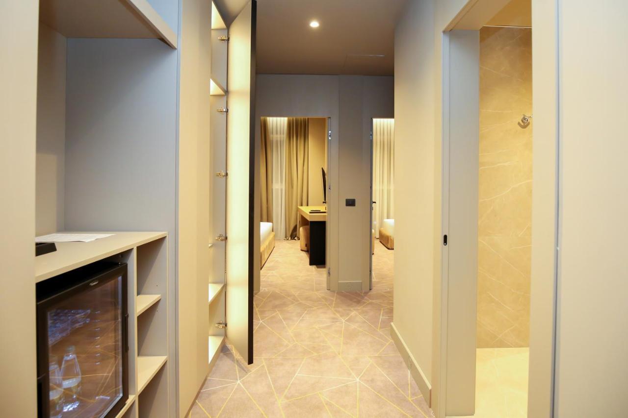 The Central View Boutique Hotel Vlore Exterior photo