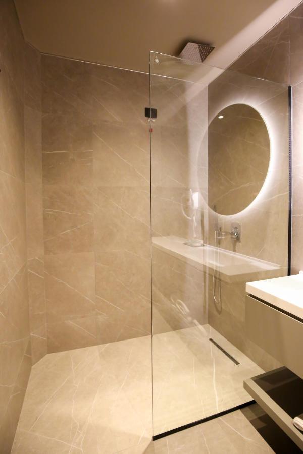 The Central View Boutique Hotel Vlore Exterior photo